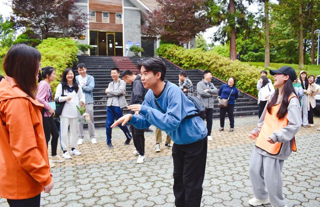 1682479781106972.jpg 4.jpg